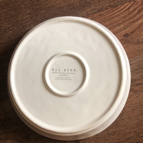 Rae Dunn LITTLE SLICE OF HEAVEN pie plate - Picture 5 of 7